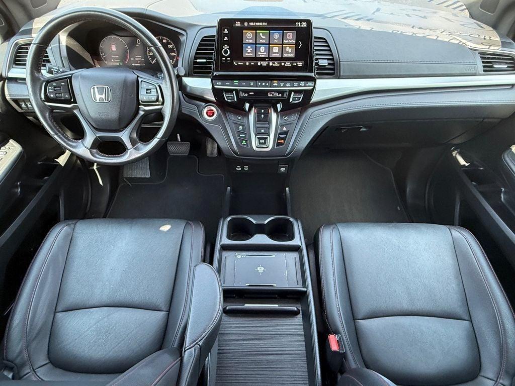 used 2025 Honda Odyssey car, priced at $40,970