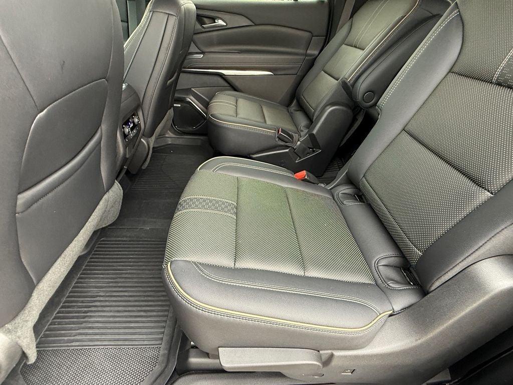used 2025 Chevrolet Traverse car, priced at $49,970