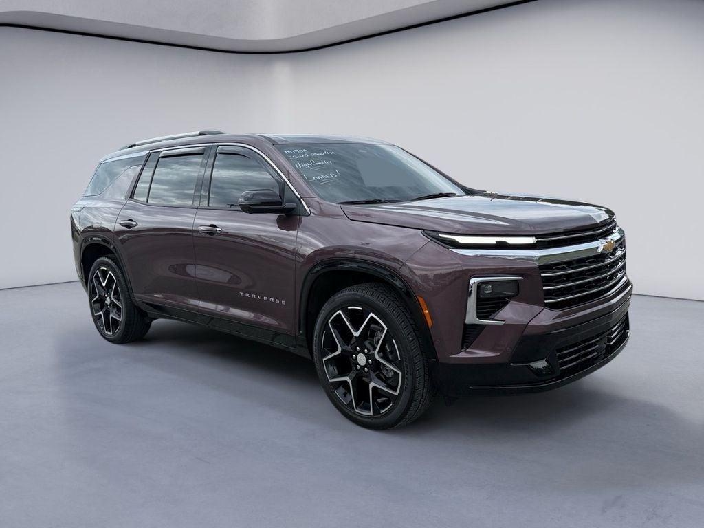 used 2025 Chevrolet Traverse car, priced at $49,970