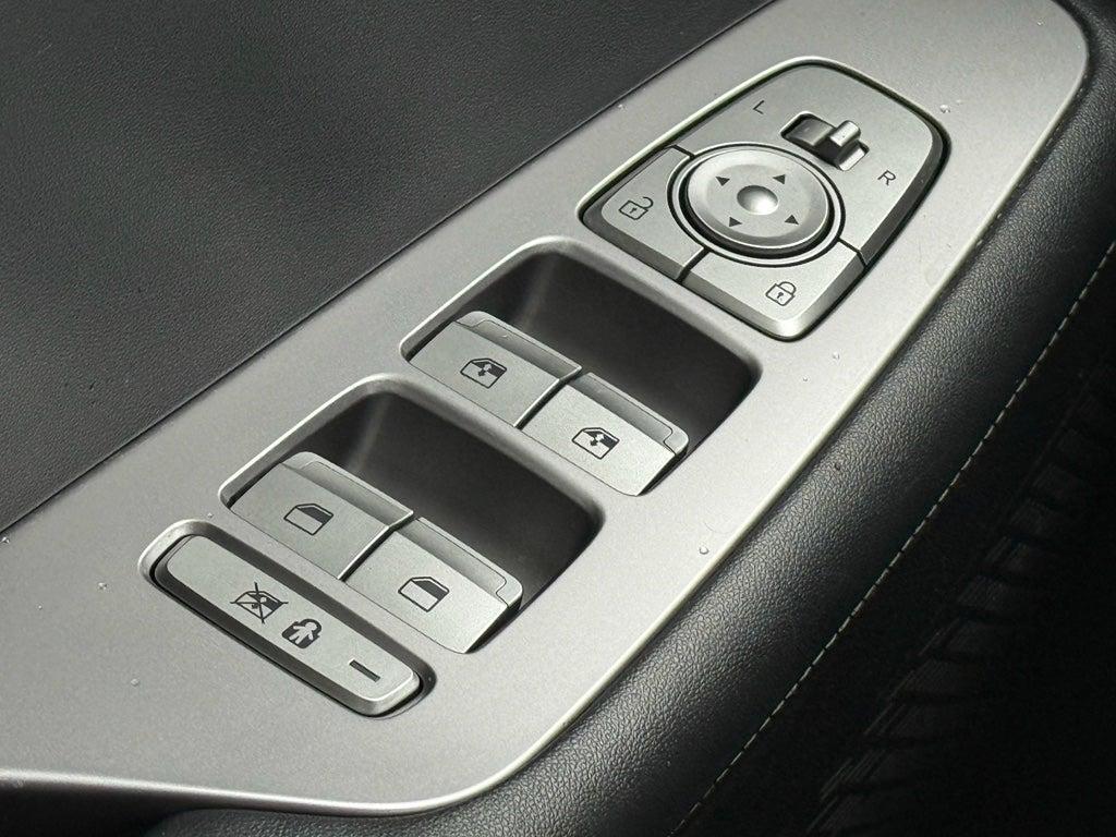 used 2024 Chrysler Pacifica car, priced at $27,795