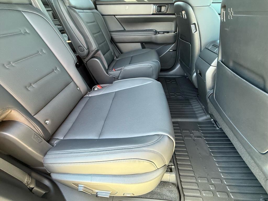 new 2026 Hyundai SANTA FE HEV car, priced at $50,625