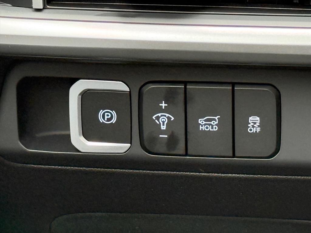new 2026 Hyundai SANTA FE HEV car, priced at $40,315