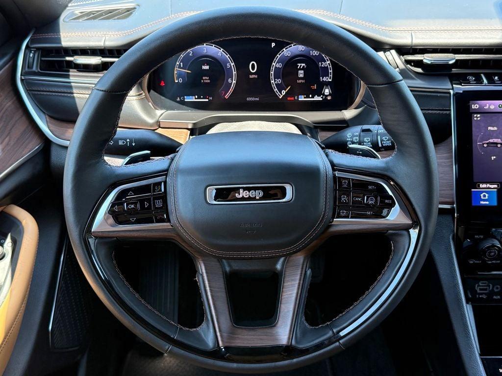 used 2025 Jeep Grand Cherokee car, priced at $48,990