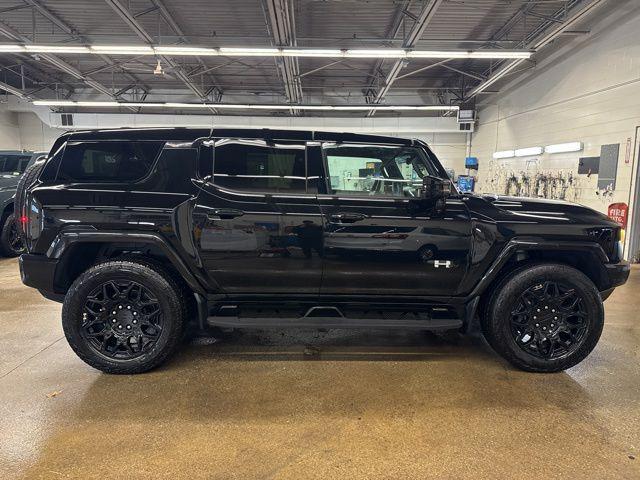 new 2025 GMC HUMMER EV SUV car, priced at $90,335