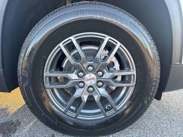 new 2026 GMC Acadia car, priced at $45,045