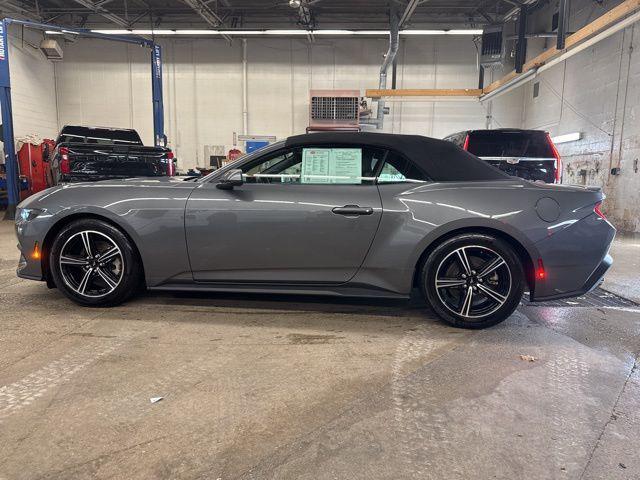 used 2025 Ford Mustang car, priced at $35,299