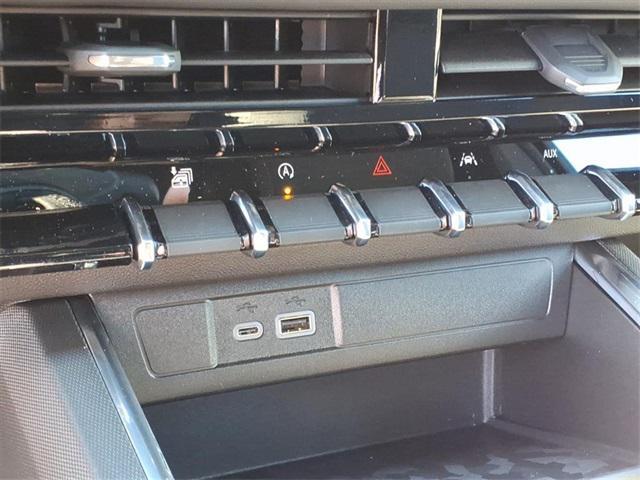 new 2026 GMC Canyon car, priced at $40,560