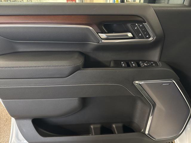 new 2026 GMC Sierra 2500 car, priced at $77,040