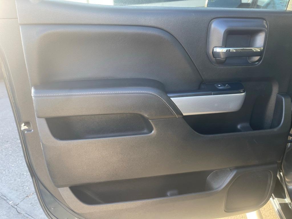 used 2018 Chevrolet Silverado 1500 car, priced at $28,000