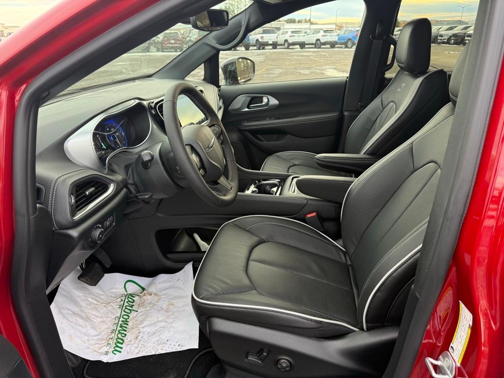 new 2026 Chrysler Pacifica car, priced at $53,461