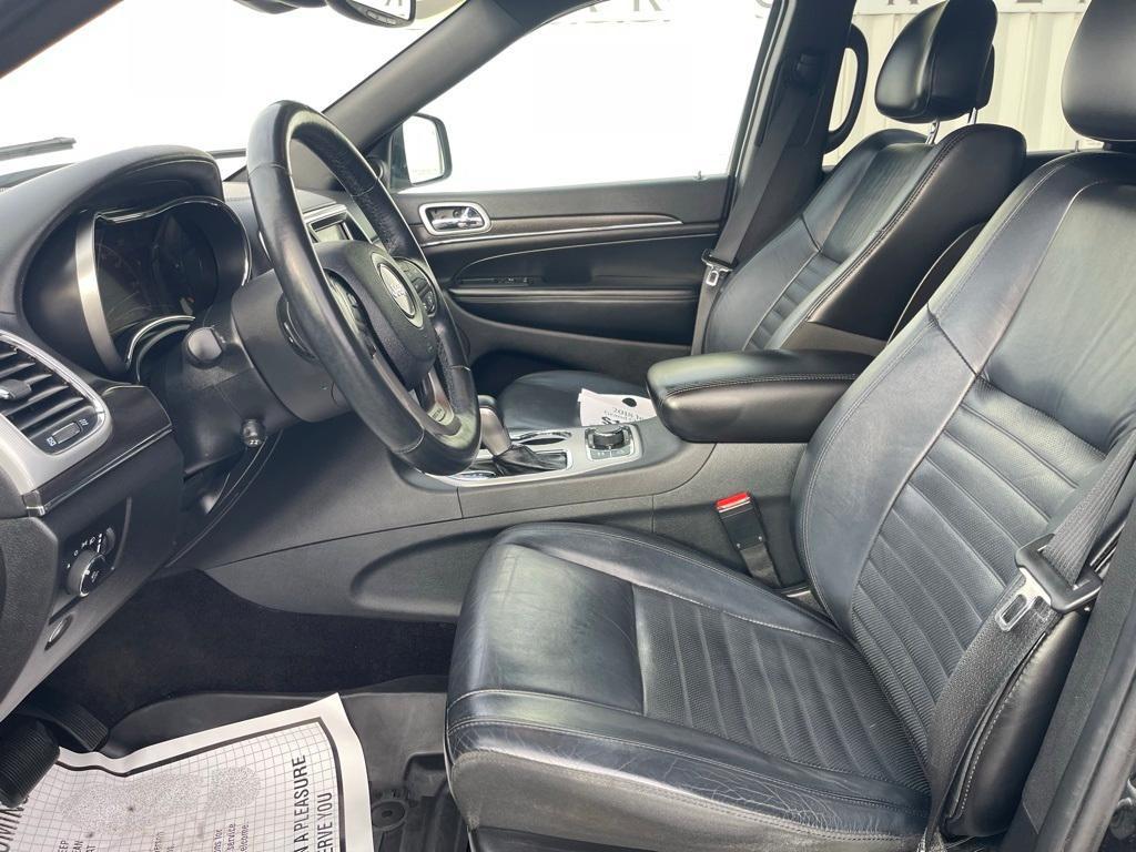 used 2018 Jeep Grand Cherokee car, priced at $14,000