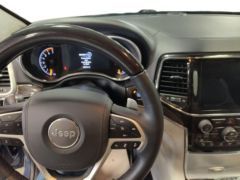 used 2021 Jeep Grand Cherokee car, priced at $29,000