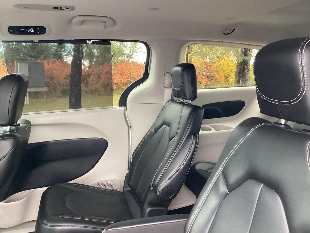 used 2024 Chrysler Pacifica car, priced at $28,000