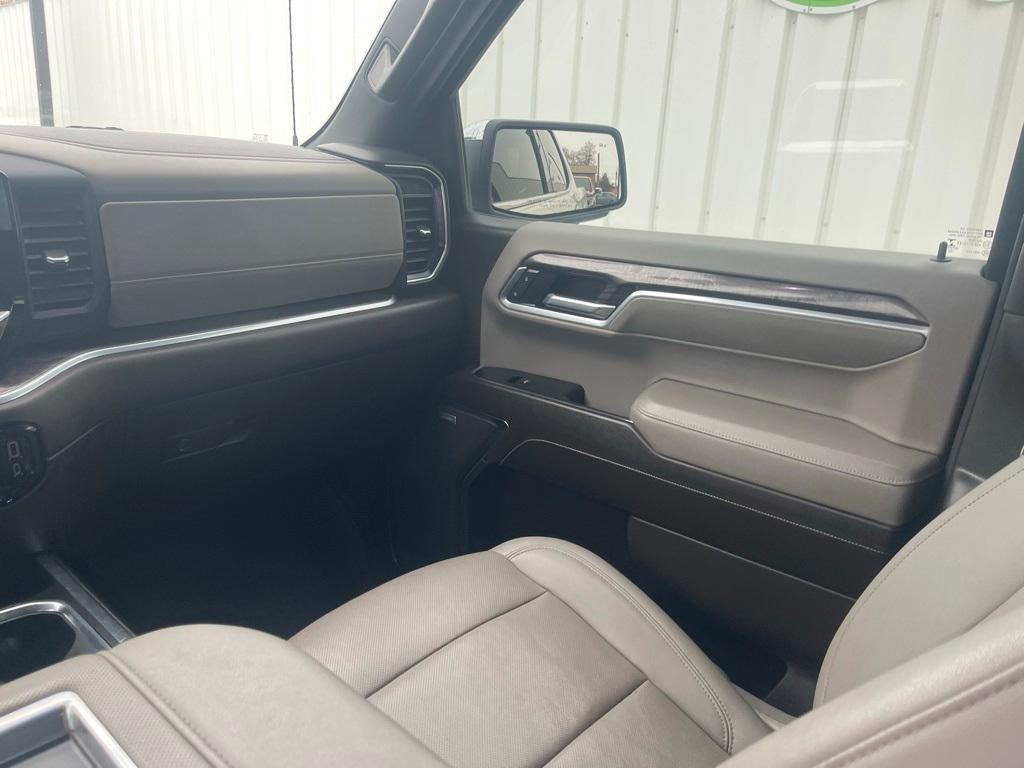 used 2022 Chevrolet Silverado 1500 car, priced at $38,000