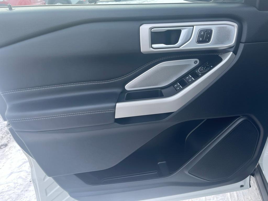 used 2023 Ford Explorer car, priced at $33,000