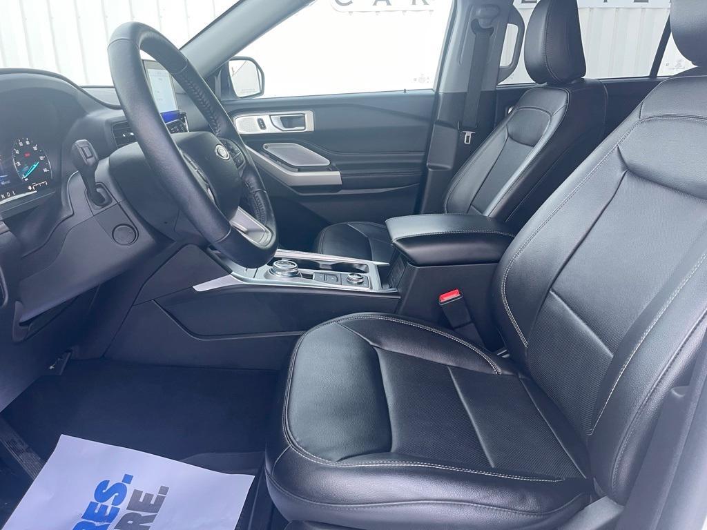 used 2023 Ford Explorer car, priced at $33,000