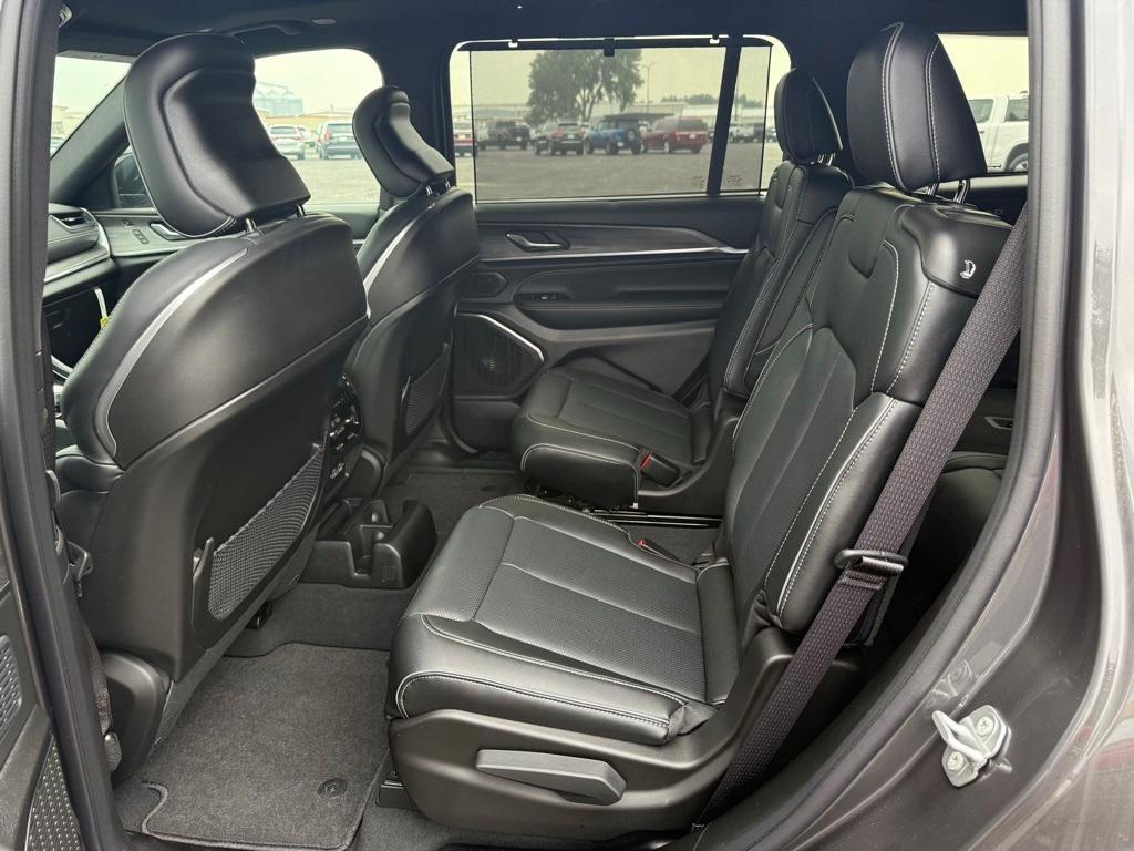 new 2025 Jeep Grand Cherokee L car, priced at $60,000