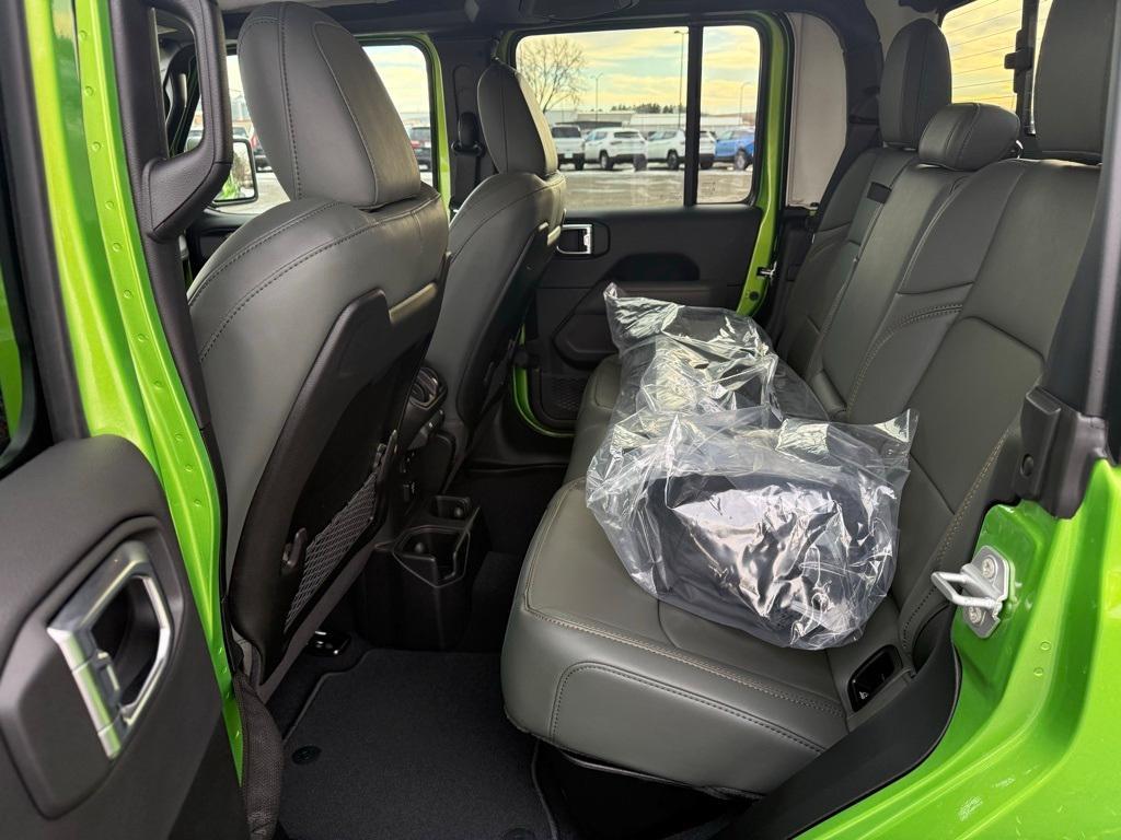 new 2026 Jeep Gladiator car, priced at $55,121