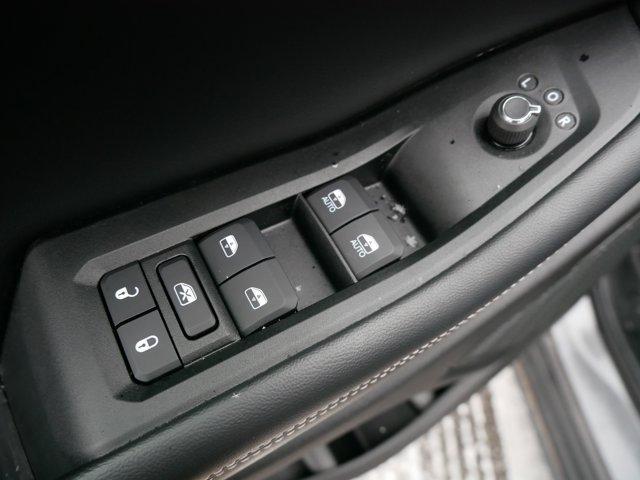 used 2024 Jeep Grand Cherokee car, priced at $35,999