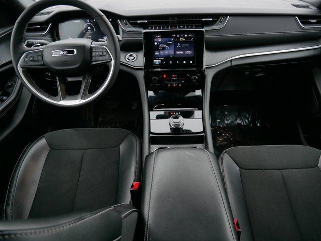 used 2024 Jeep Grand Cherokee car, priced at $35,999