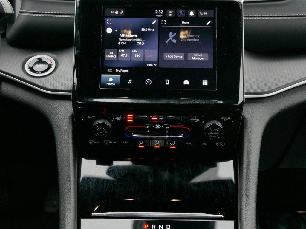 used 2024 Jeep Grand Cherokee car, priced at $32,999