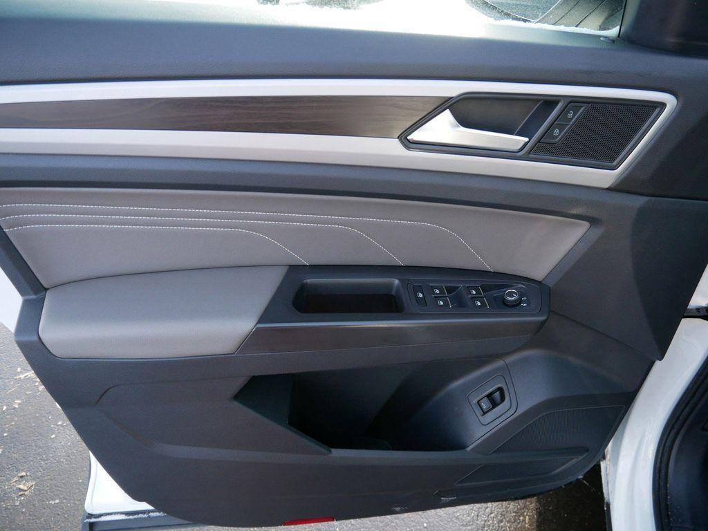 used 2022 Volkswagen Atlas car, priced at $22,999