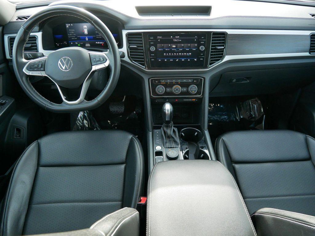 used 2022 Volkswagen Atlas car, priced at $22,999