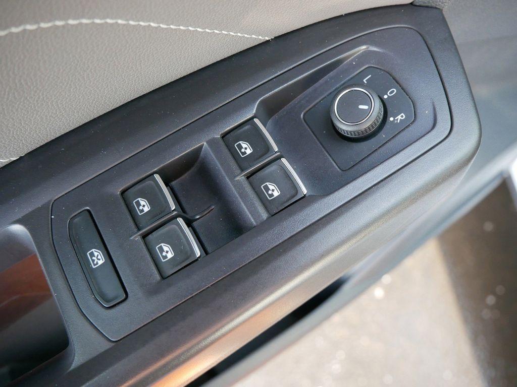 used 2022 Volkswagen Atlas car, priced at $22,999