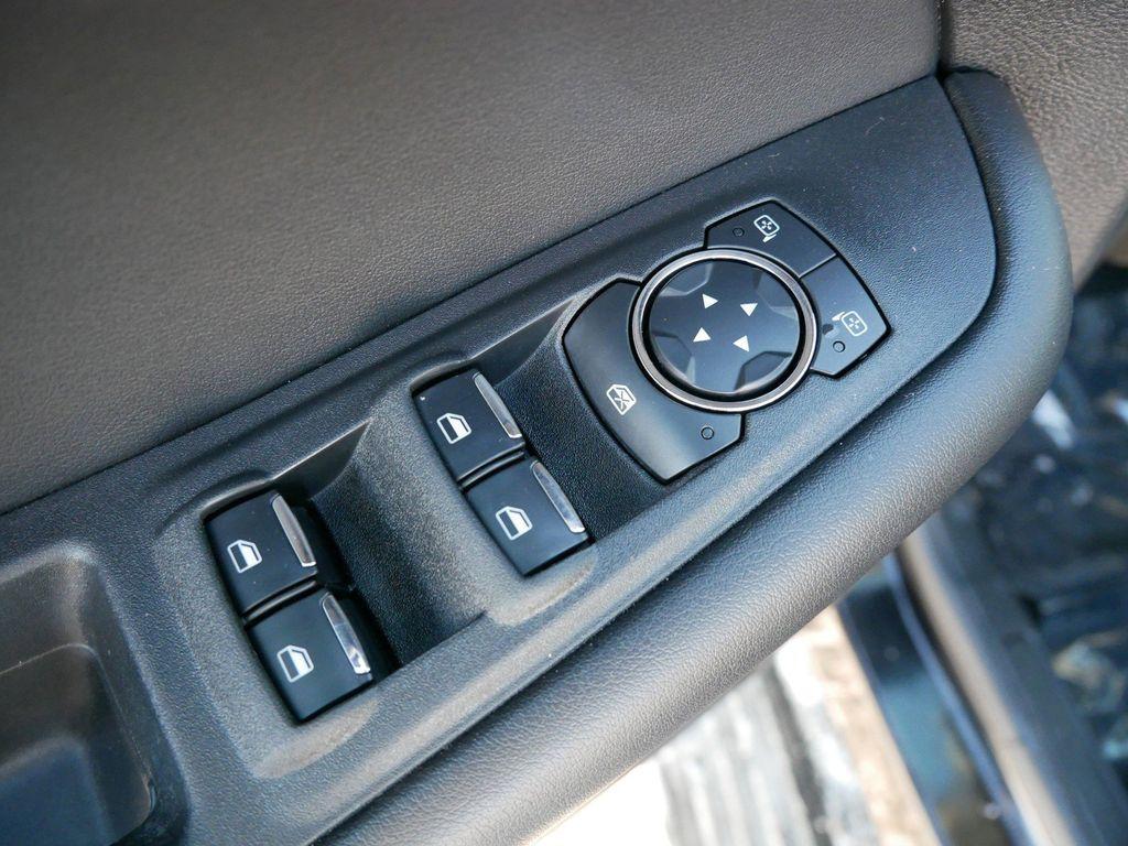 used 2022 Ford Edge car, priced at $27,999