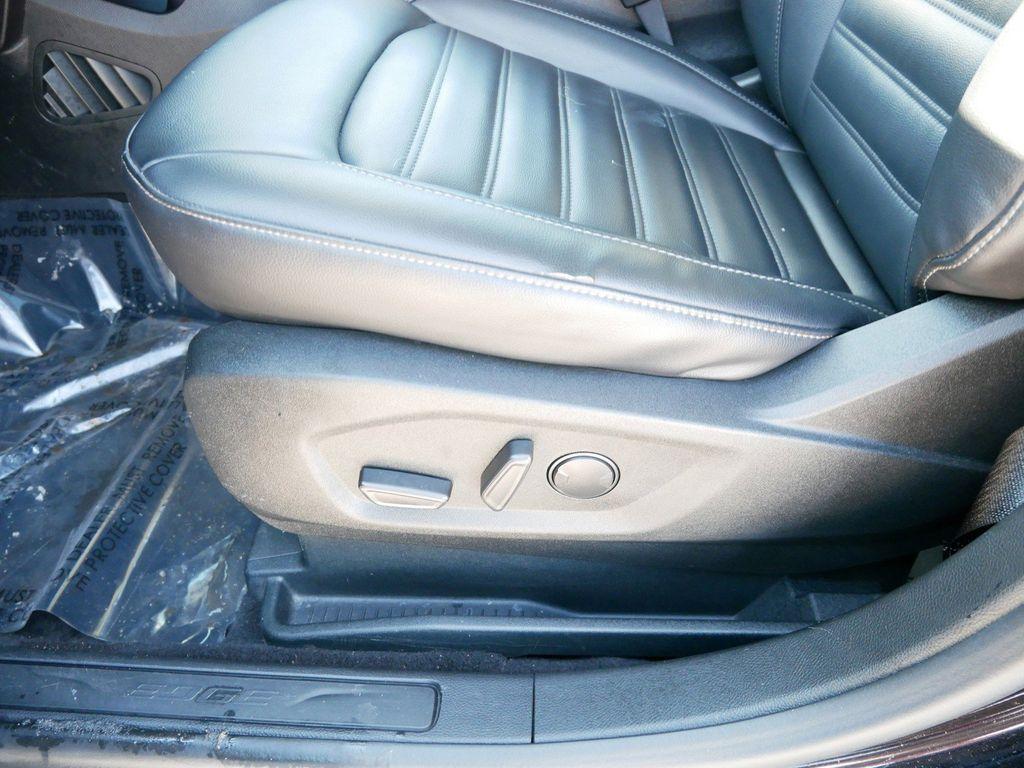 used 2022 Ford Edge car, priced at $27,999