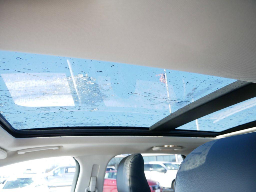 used 2022 Ford Edge car, priced at $27,999