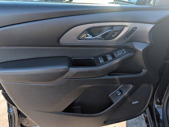 used 2018 Chevrolet Traverse car, priced at $18,999