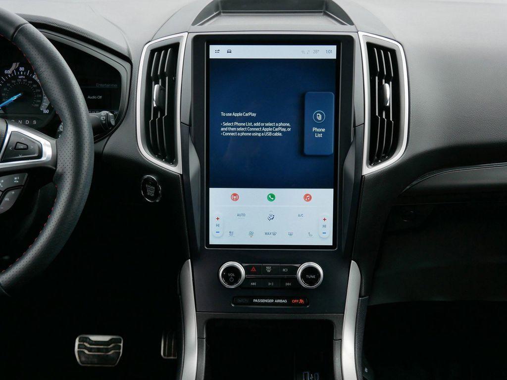 used 2023 Ford Edge car, priced at $28,999