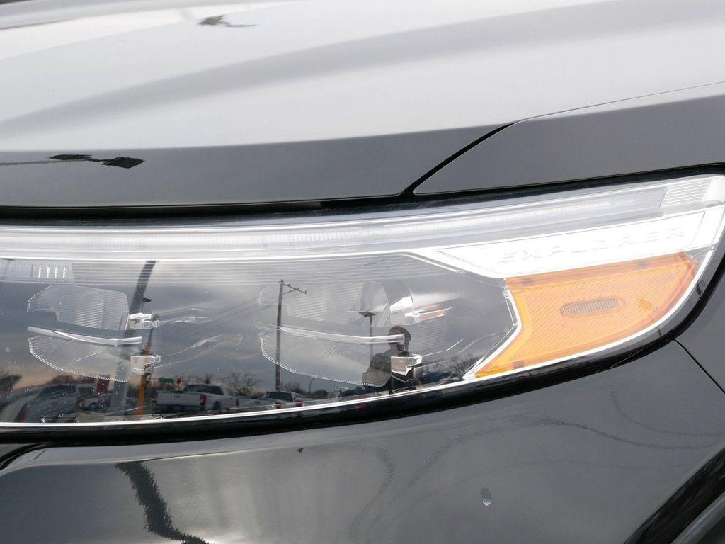 used 2022 Ford Explorer car, priced at $30,999