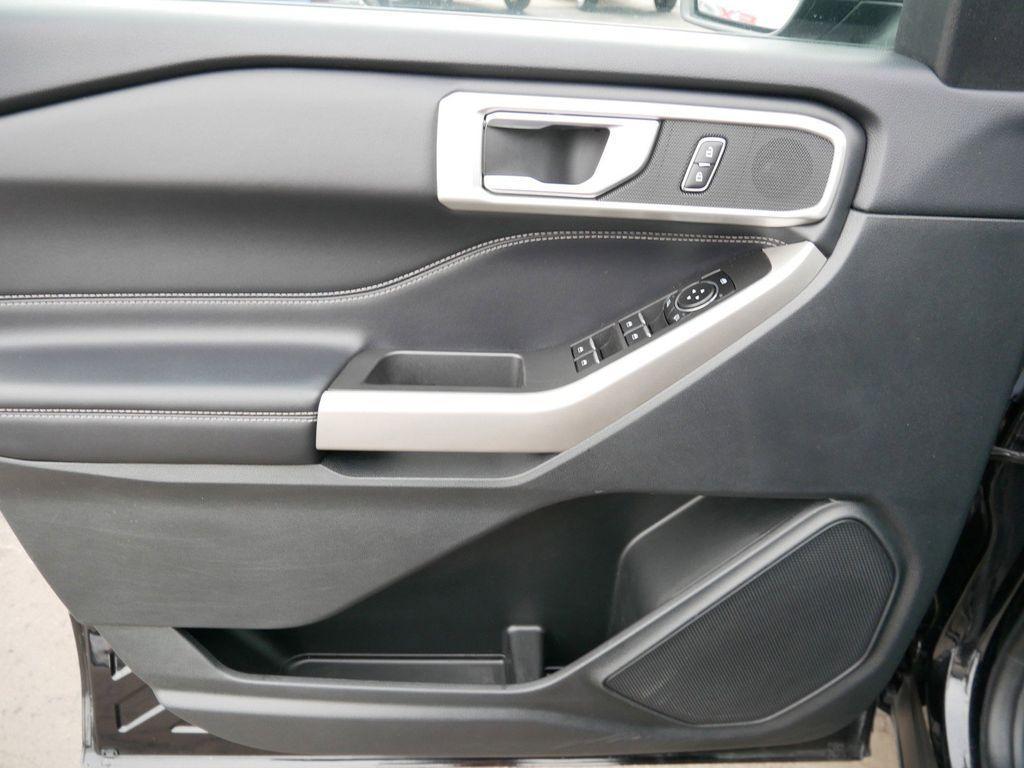 used 2022 Ford Explorer car, priced at $30,999
