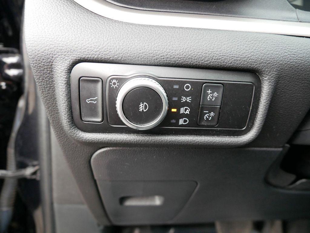 used 2022 Ford Explorer car, priced at $30,999