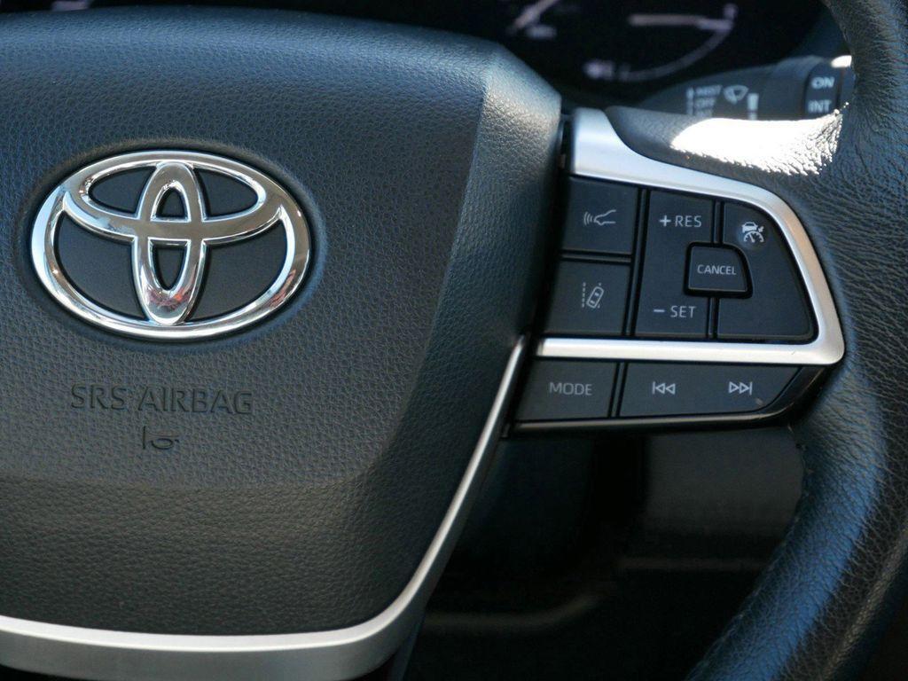 used 2024 Toyota Sienna car, priced at $37,499