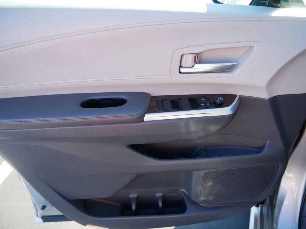 used 2024 Toyota Sienna car, priced at $37,499