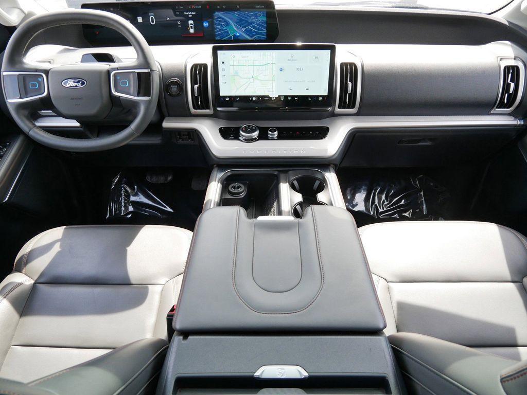 used 2025 Ford Expedition car, priced at $58,349