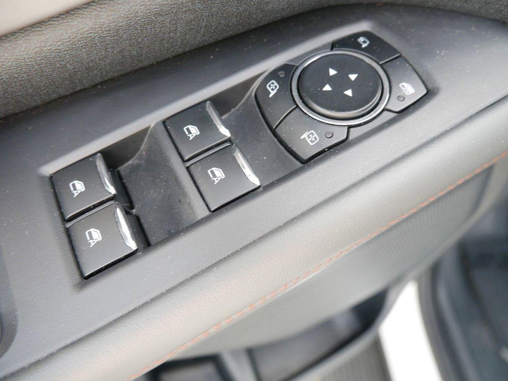 used 2025 Ford Expedition car, priced at $58,349