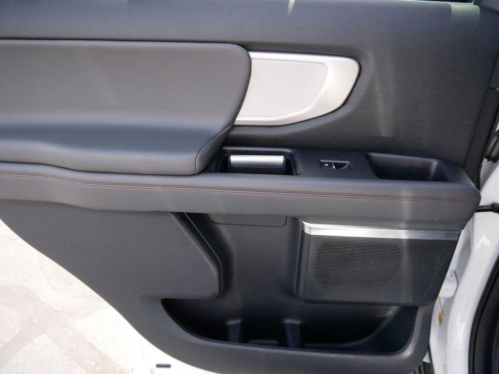 used 2025 Ford Expedition car, priced at $58,349