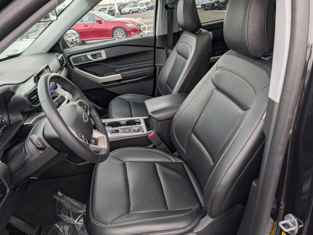 used 2022 Ford Explorer car, priced at $29,999