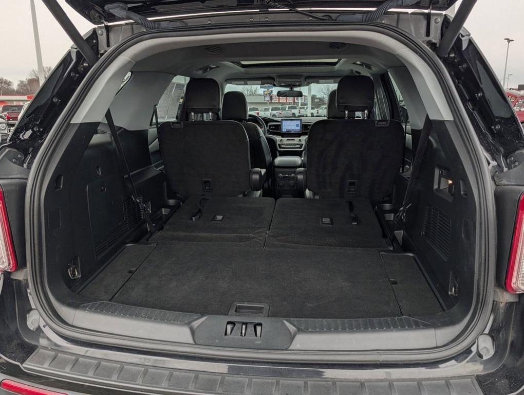 used 2022 Ford Explorer car, priced at $29,999