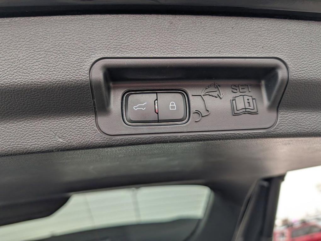 used 2022 Ford Explorer car, priced at $29,999