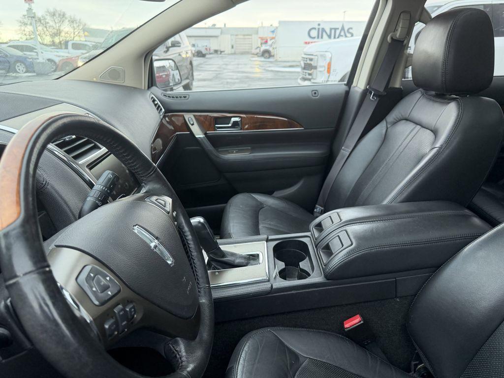 used 2013 Lincoln MKX car, priced at $9,999