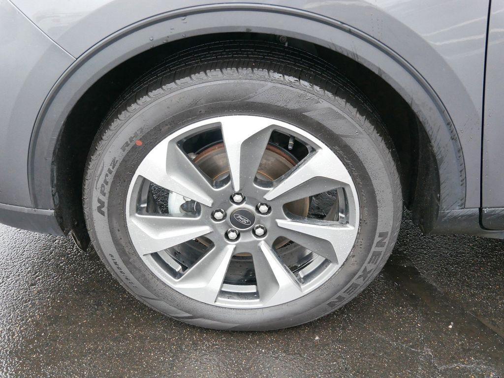 used 2024 Ford Escape car, priced at $24,999