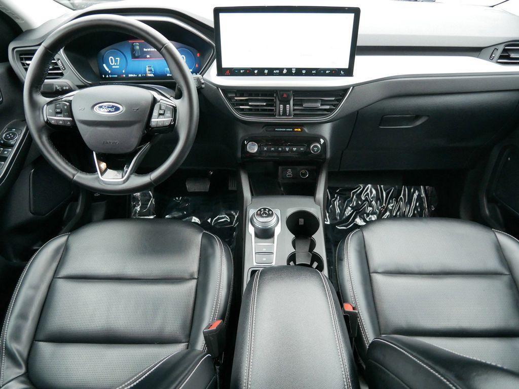 used 2024 Ford Escape car, priced at $24,999