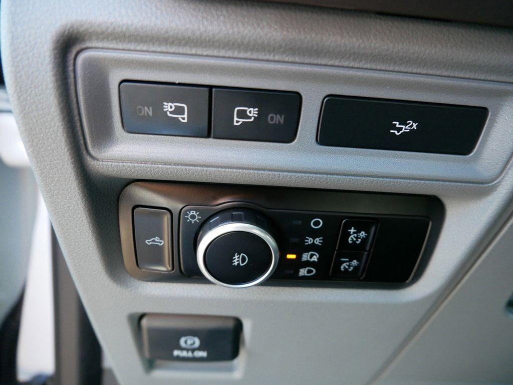 used 2024 Ford F-150 car, priced at $41,999