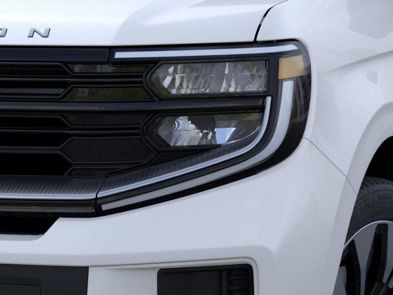 new 2026 Ford Expedition car, priced at $76,340