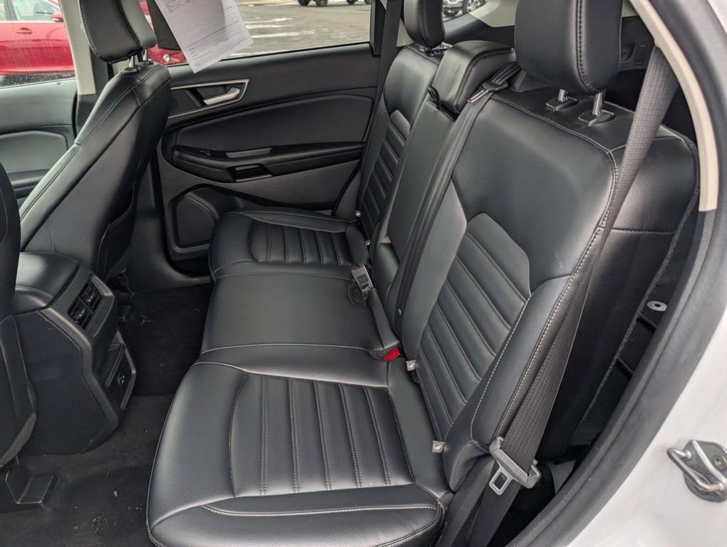 used 2022 Ford Edge car, priced at $20,999